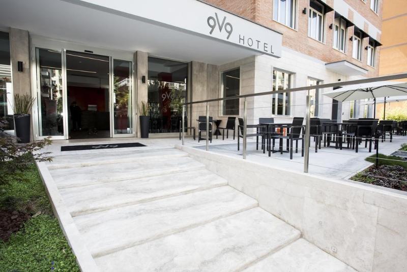 9v9 Hotel Roma